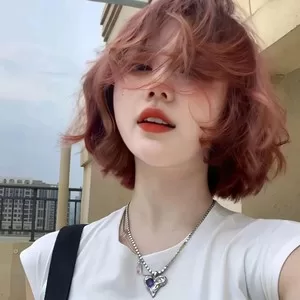 โต๊ะริม （桌边）(泰国版)